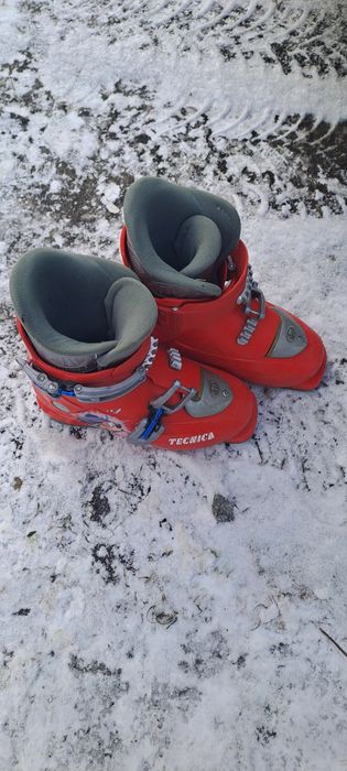 Vand skiuri copii dynastar 110 , bete , clapari  Disneyland nr. 32 si