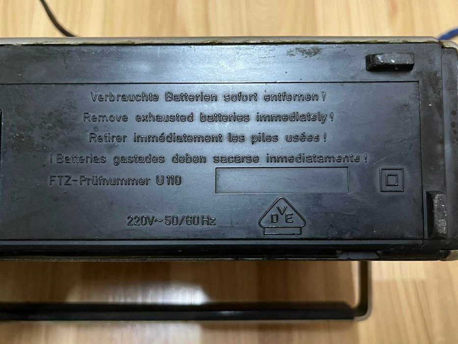 Радио Telefunken partner 700.