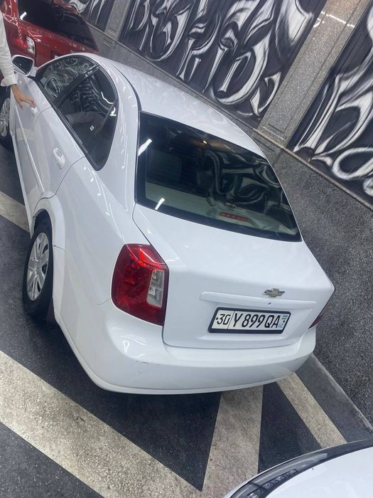 Chevrolet Jentra sotıladi yılı 2018 ayol kishı haydagan kraskası bor