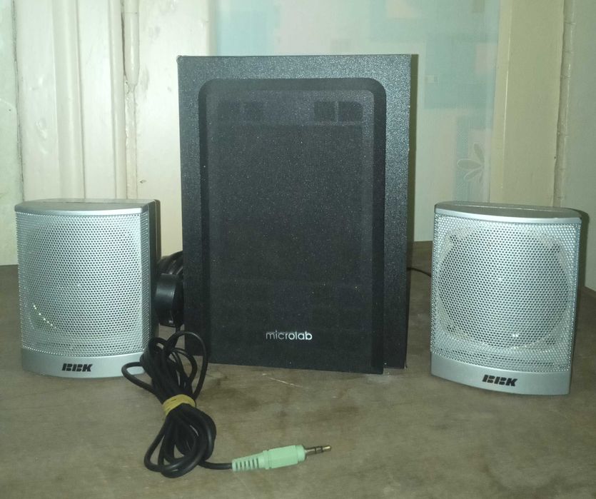Компьютерные колонка Microlab