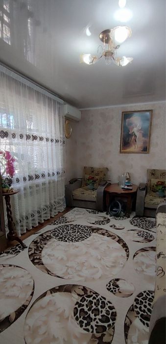 Срочно Чиланзар 23 квартал Продам 1в2/2/5 кирпич 42кв.м Балкон2/6