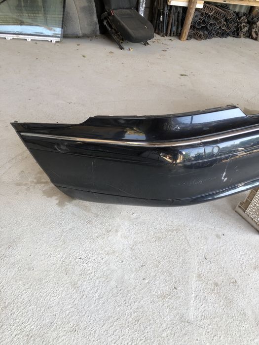 Задний бампер на w220 мерседес.