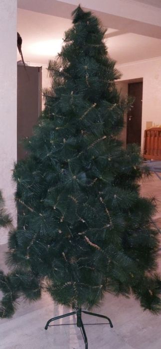 Ёлка искусственная