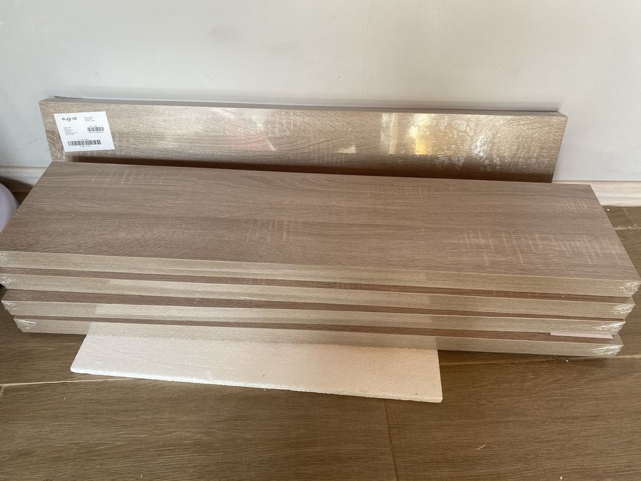 Широк стенен рафт от MDF