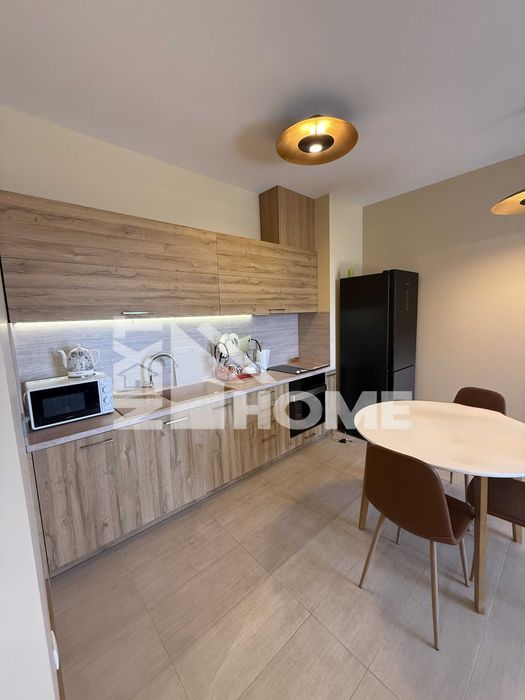 Продава се Тристаен апартамент в Пловдив, Кършияка - 99 кв.м за 2142 €/кв.м - Снимка #4