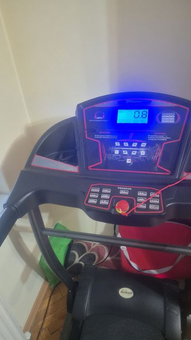 Бягаща пътека Actuell t2000i