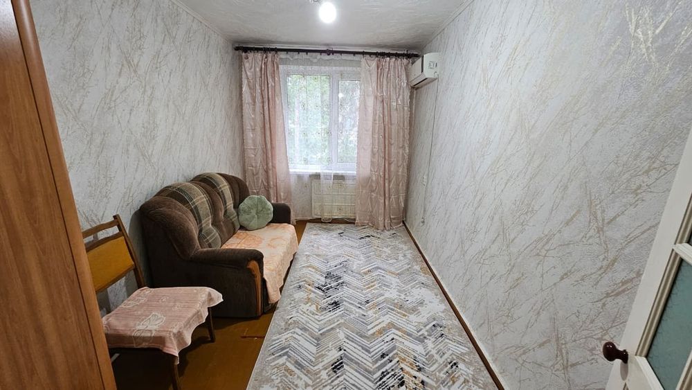 Сдам 2х комн квартиру в центре