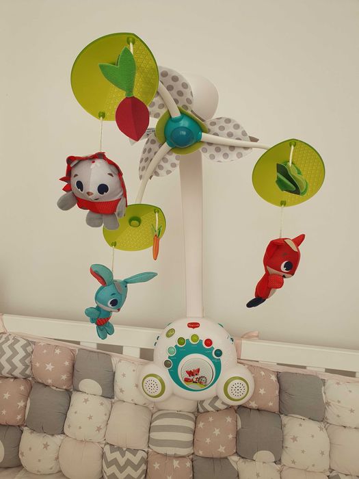 Въртяща музикална играчка за кошара