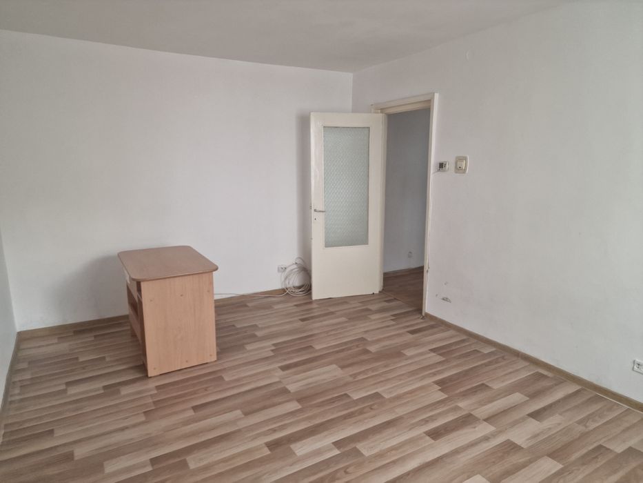 Ap 1 camera, centru,decomandat,40mp,centrala termopane