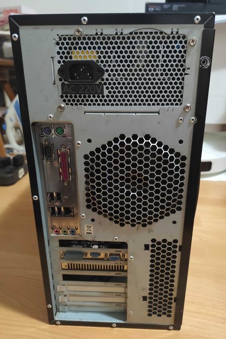 Vand sistem/calculator/PC AMD AM3