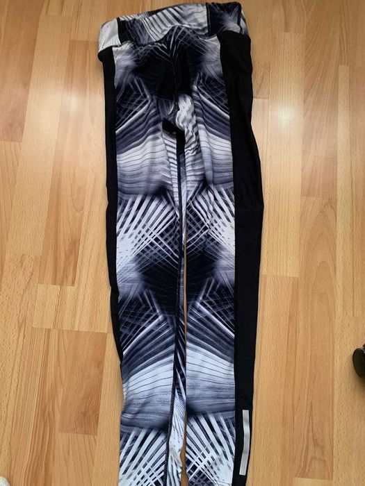 Colanti sport Under Armour marimea XS  O'Neill S
