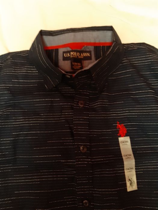 Продавам чисто нови риза  на Pollo