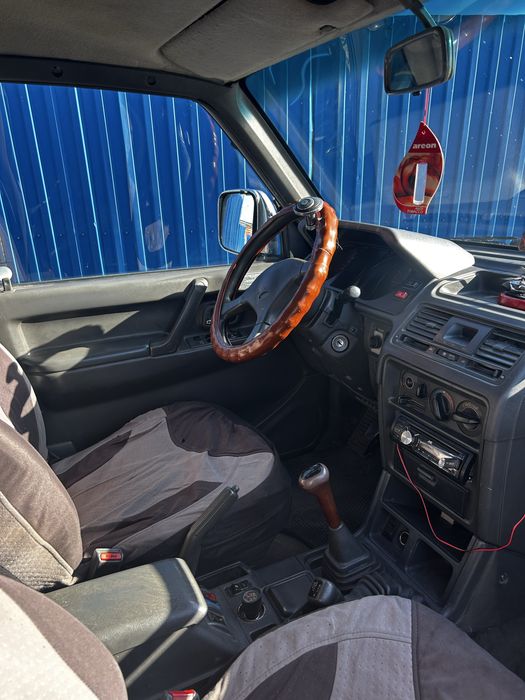 Продам Mitsubishi Pajero