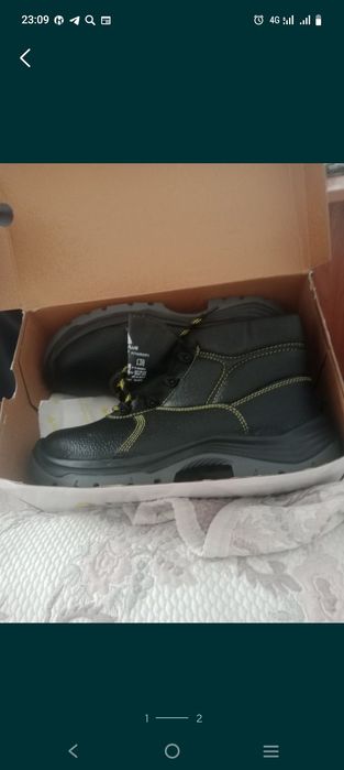 Новый спец ботинки новый 41,маломерка сатылады