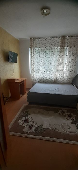 Vând garsonieră sau schimb cu apartament