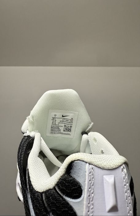 Nike Air Max Plus TN Black White