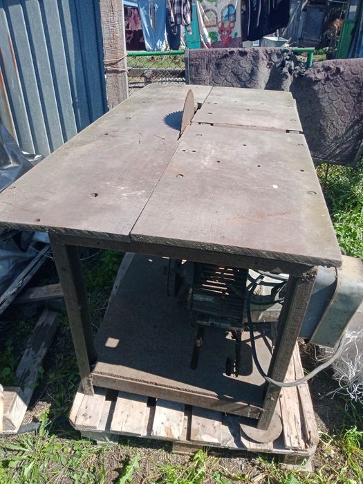 Церкулярку продам