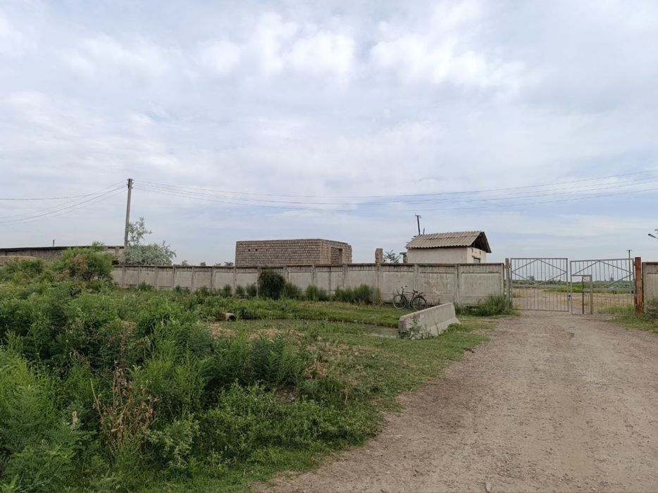 Ишлаб чикаришнинг барча тармоклари учун мулжалланган ер майдони