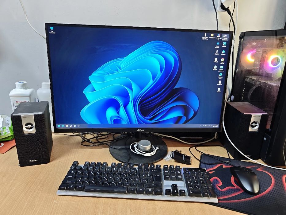 Edifier M3400 2.1 Kolonka (Sabvufer bilan) Sotiladi