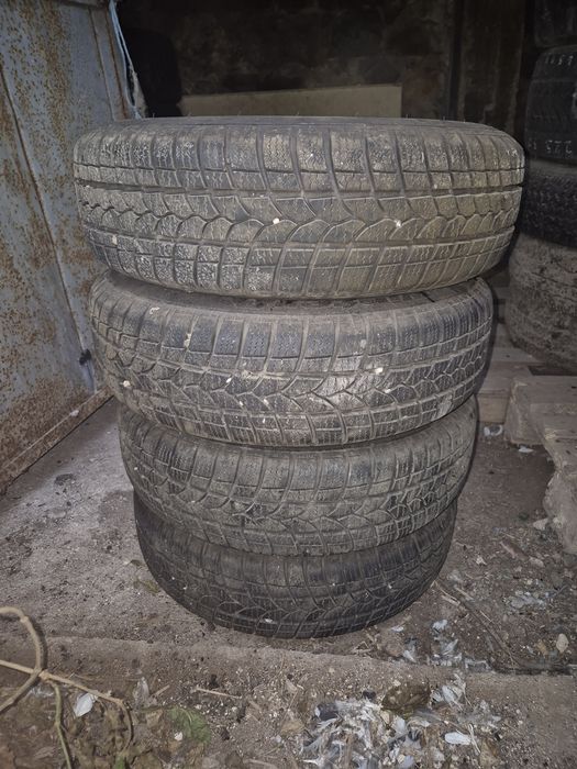 Гуми с джанти 175/70/14 4х98
Гумит
