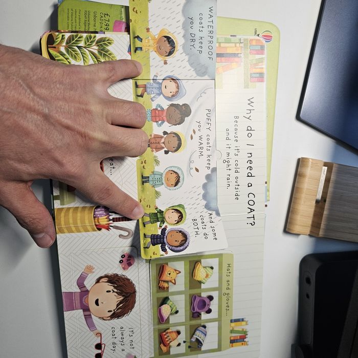 Carți copii cu ferestre Osborne