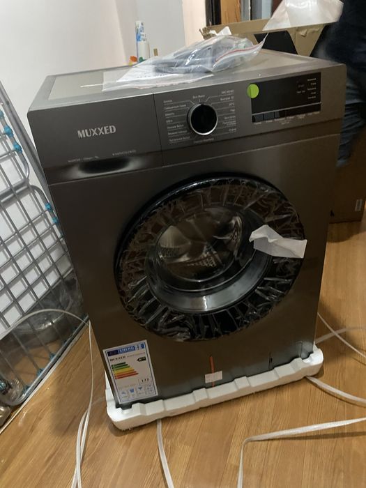 Продам стиральную машинку