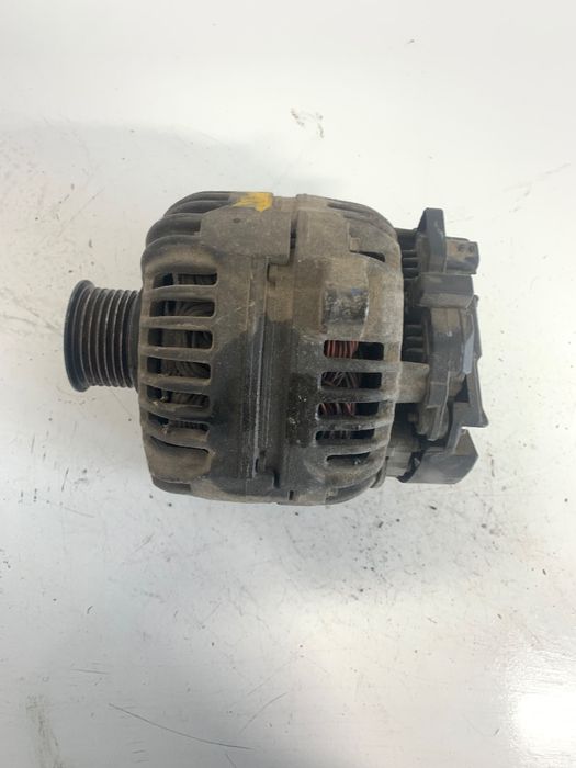 Alternator Renault Scenic Ii Jm0/1_ 2003 - > 1.9 Dci F9Q 804 820047421