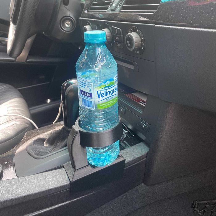 BMW E60/E61 Поставка за чаши/CupHolder