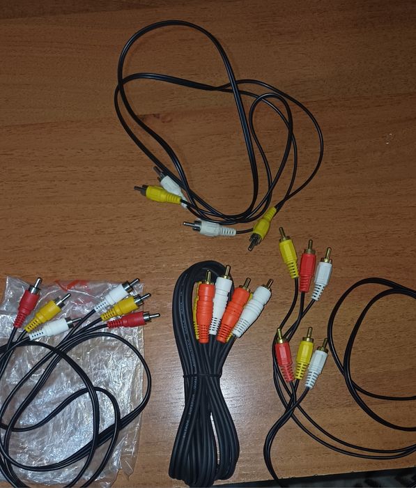 Аудио и USB кабели,адаптеры и разветвитель