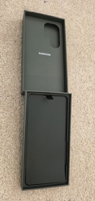 Husa originala Samsung S26 Ultra,si cutie nouă,completă
