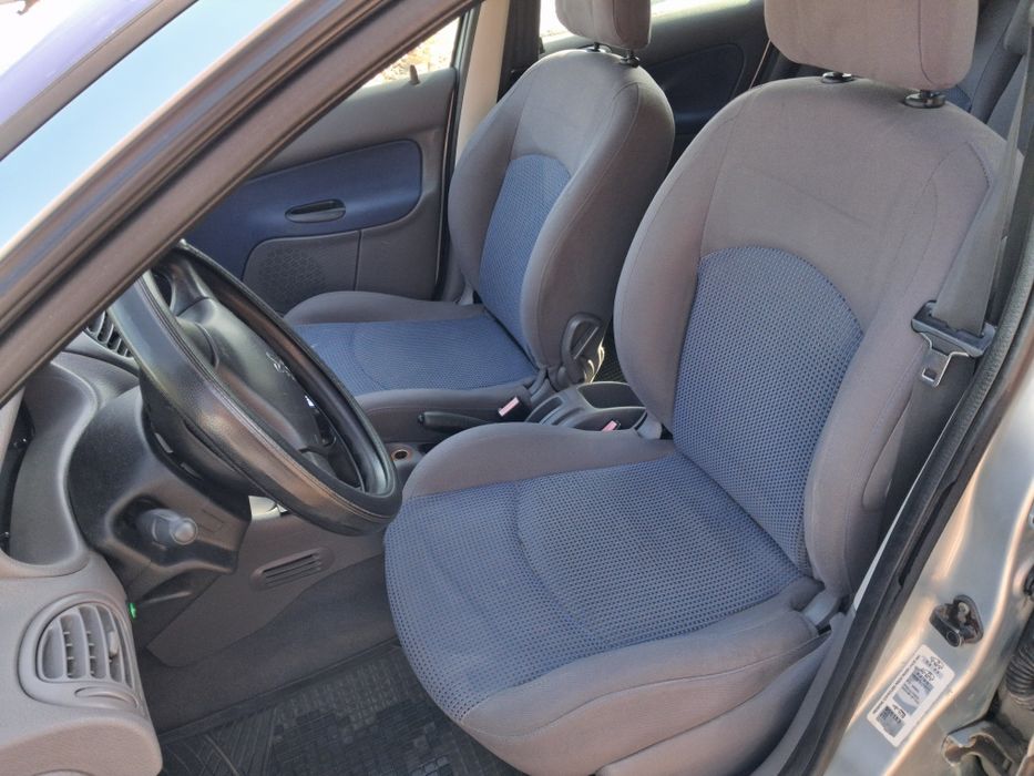 Пежо 206 sw 2003г бензин/газ 1.4