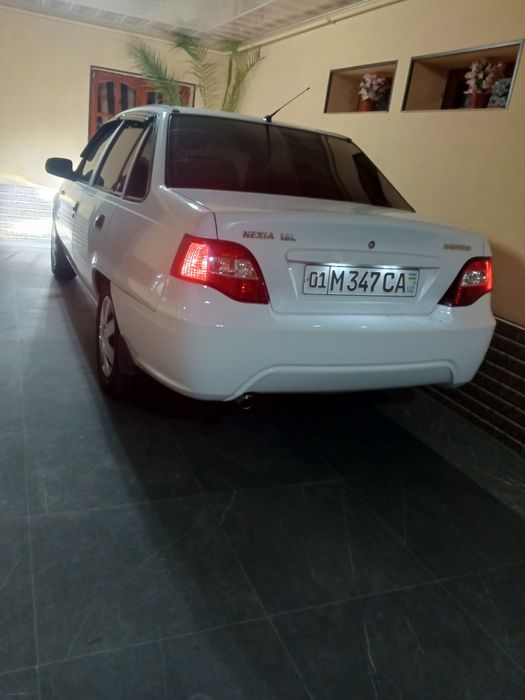 Nexia 2 daewoo sotiladi