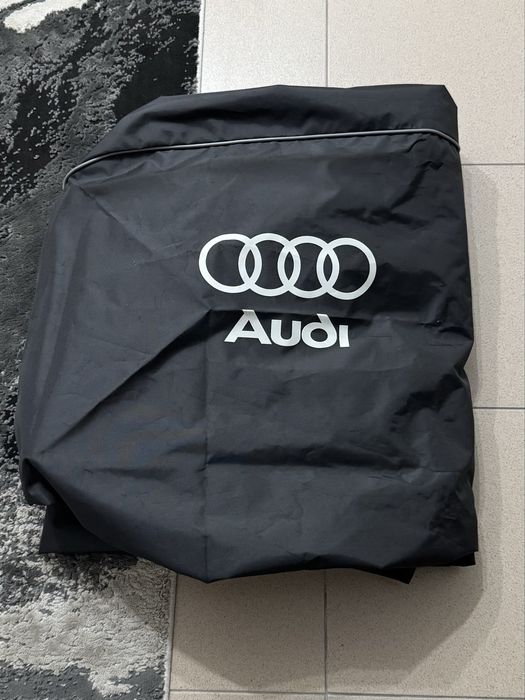Husa Audi pentru schiuri/ski