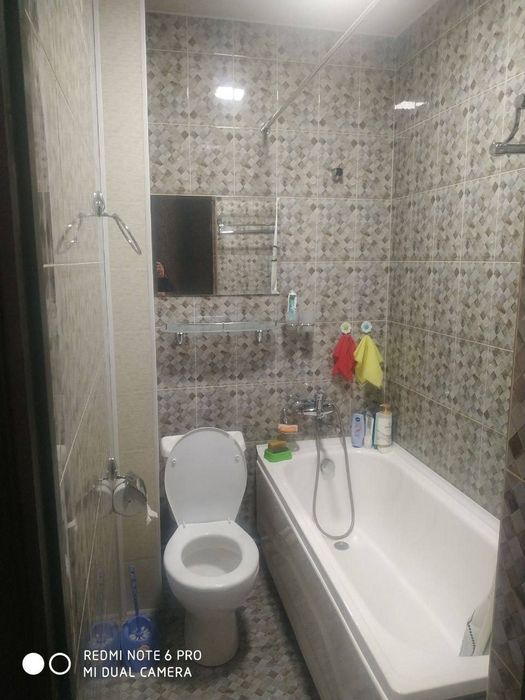 Юнусабад 15 метро Туркестан 1/4/4 Галлерейного типа 33м²