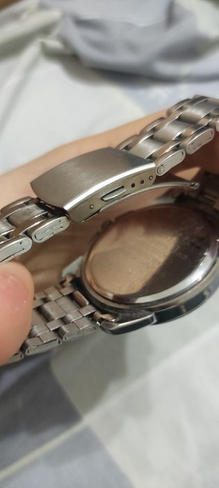 Часы CASIO продам.