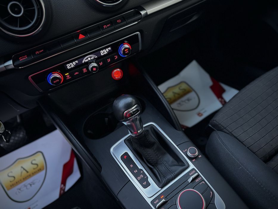 Audi A3 / benzina 1.4 Tfsi / Automat S-tronic / cash sau rate