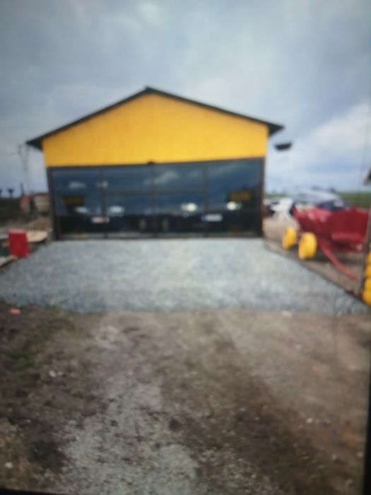 Inchiriez garaj 3 km de Gl