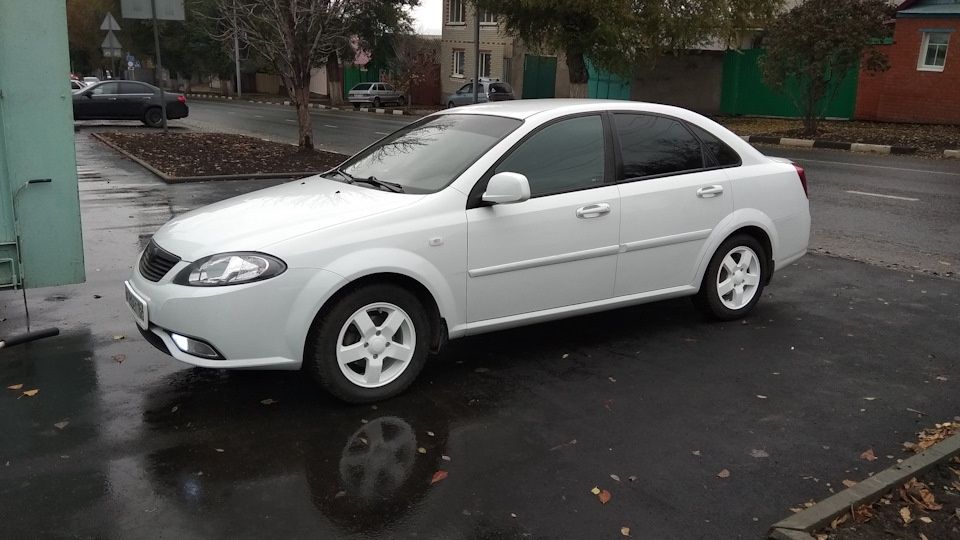 Продаётся белая жентра срочно