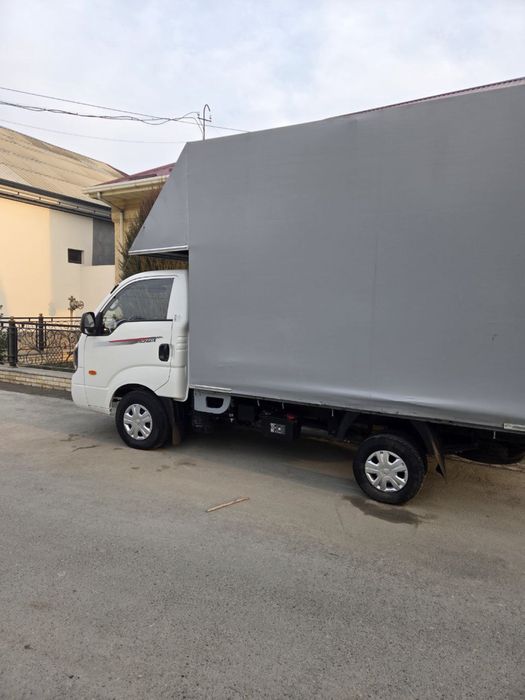 Kia bongo sotiladi 2025 yil