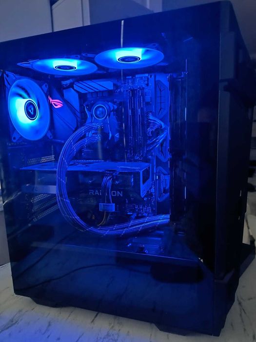 PC cu CPU Ryzen 5 5600X si GPU:6650XT 8GB