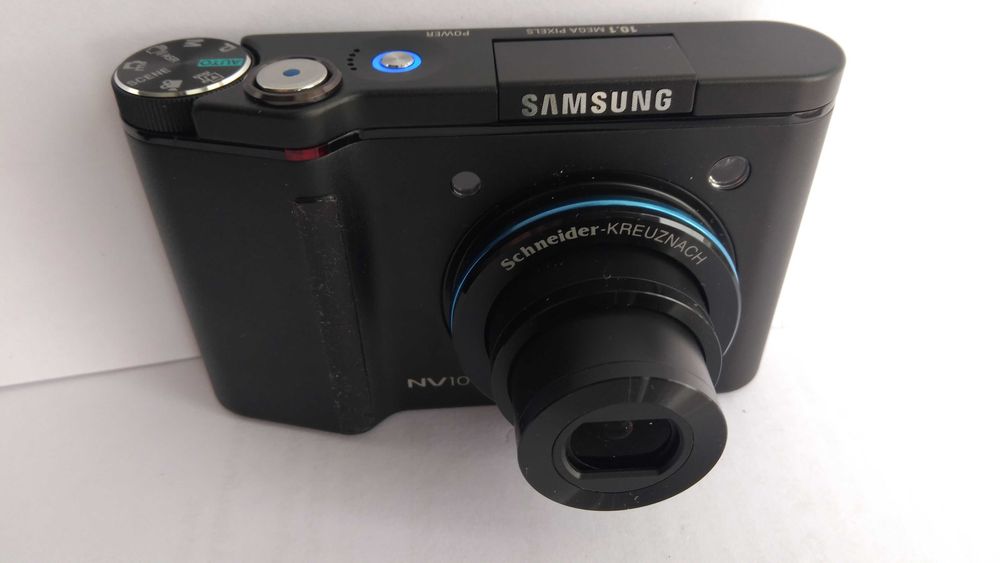 Фотоаппарат Samsung NV10