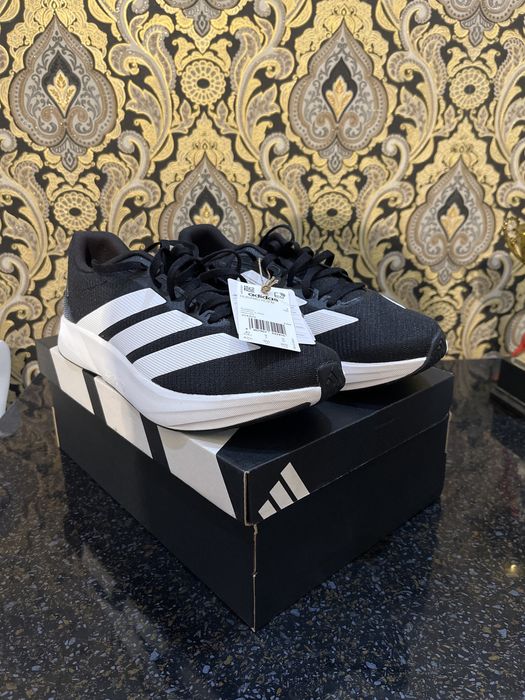 Кроссовки  адидас орегинал