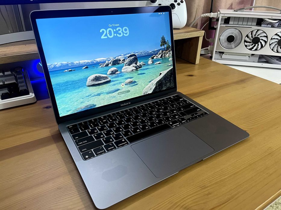 Macbook Air M1 8/256 Space Grey
