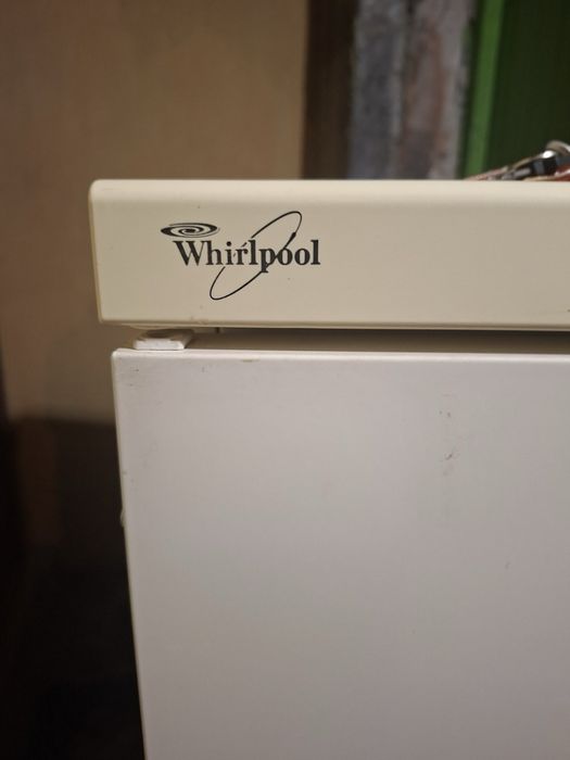 Фризер Whirlpool