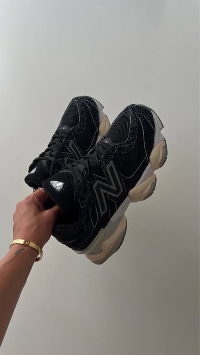 New Balance 9060 “Sea Salt Black”