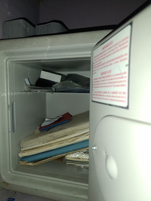 Сейф sentry 1310