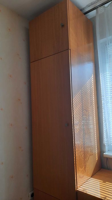 Приста с матрак, ракла -2 бр, скрин и гардероб