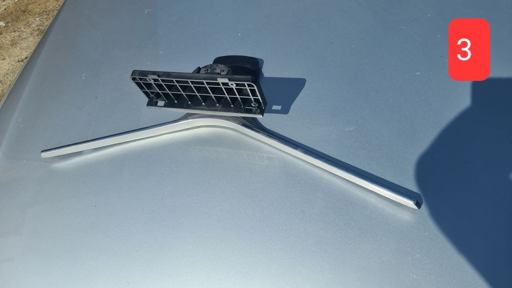 Стойка за телевизор