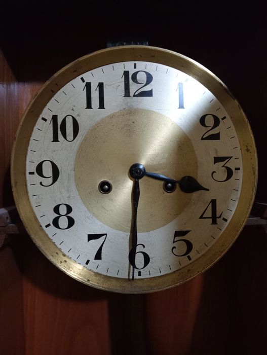 Ceas de perete Gustav Becker