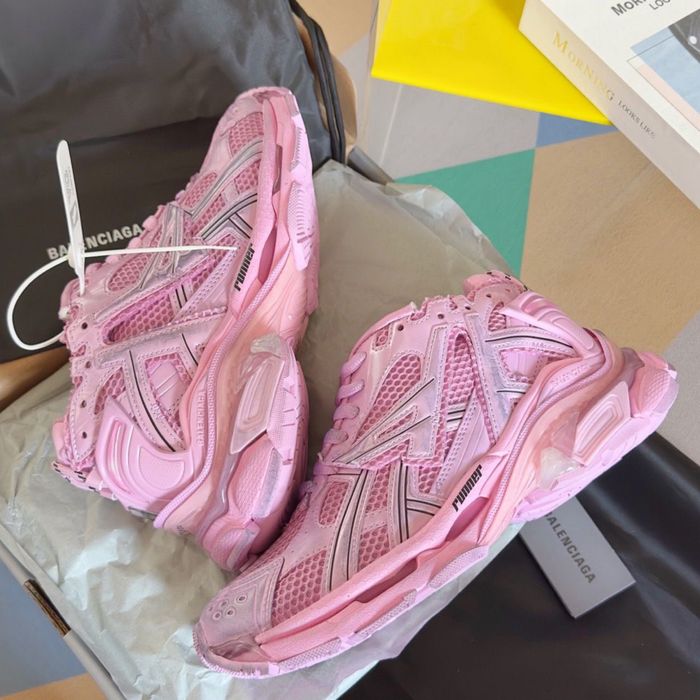 Balenciaga Runners NEW!